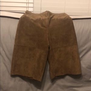 Genuine leather gauchos Worth brand